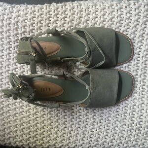 J. Jill Green Suede Strappy Sandals with Adjustable Buckle